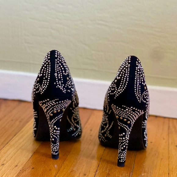 Gorgeous, comfortable pumps - Picture 4 of 5